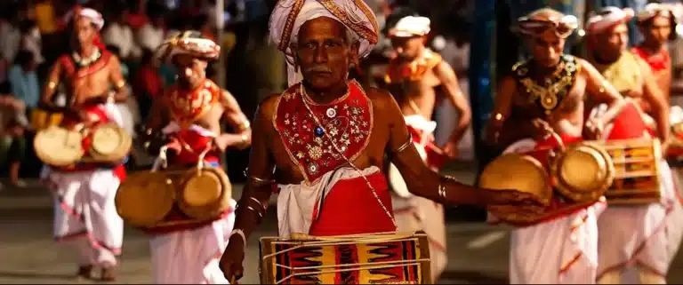 L'Esala Perahera de Kandy au Sri Lanka