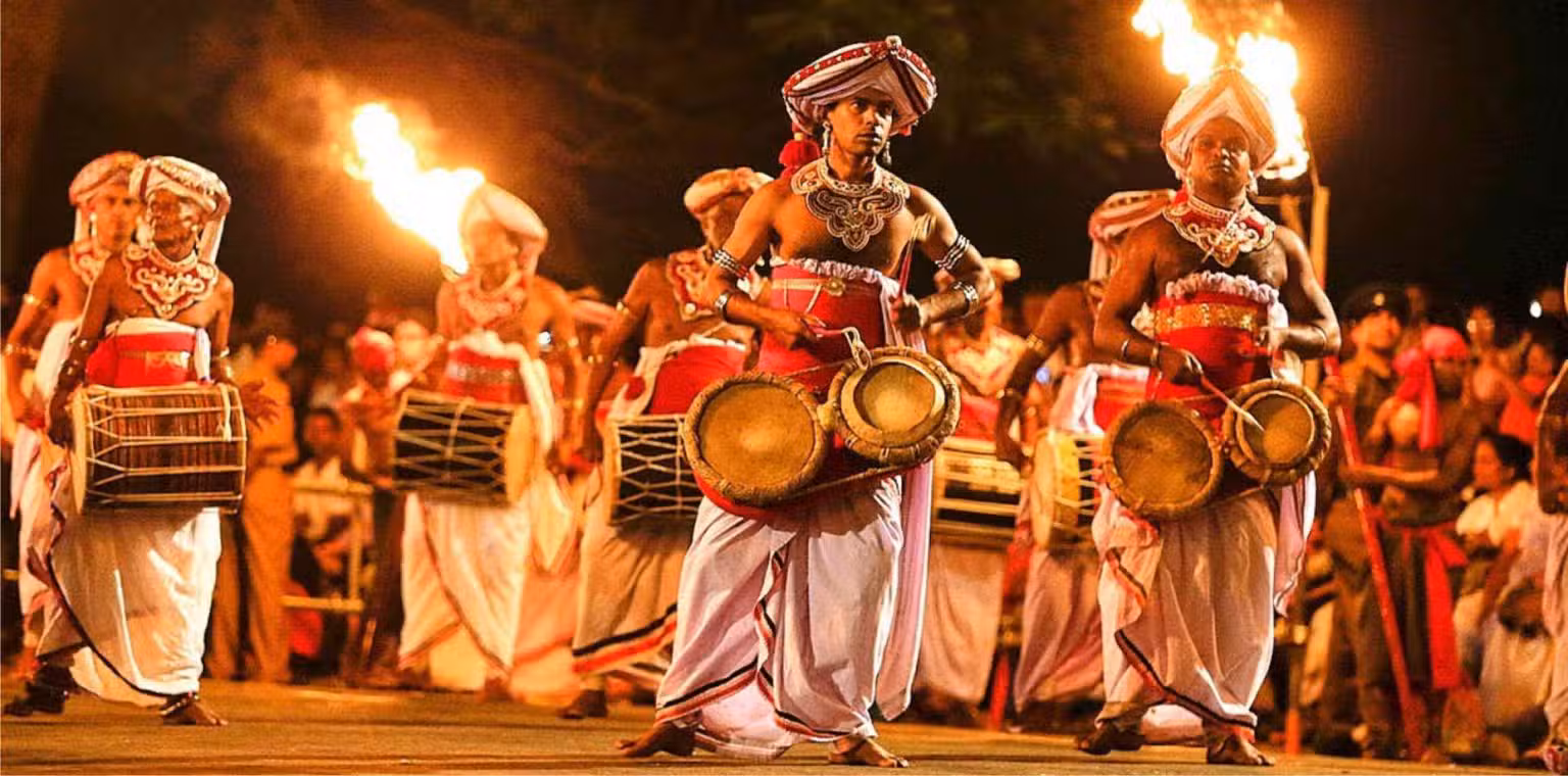 L'Esala Perahera, la grande fête de Kandy au Sri Lanka Blog voyage
