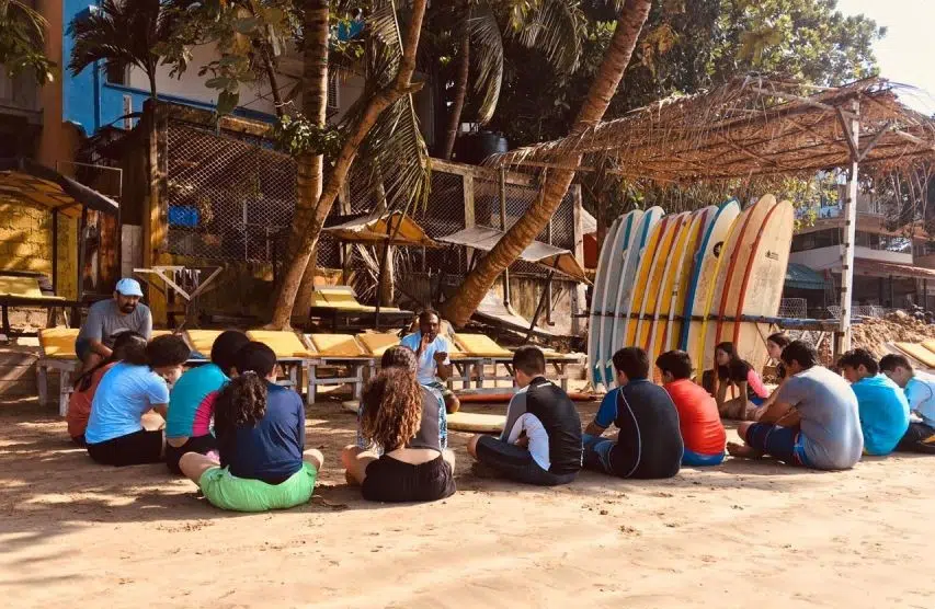 Cours de surf à Galle au Sri Lanka