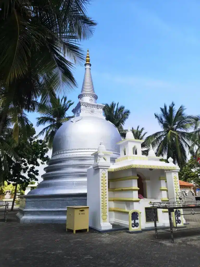 Temple sur Nagadeepa une des îles de Jaffna au nord du Sri Lanka