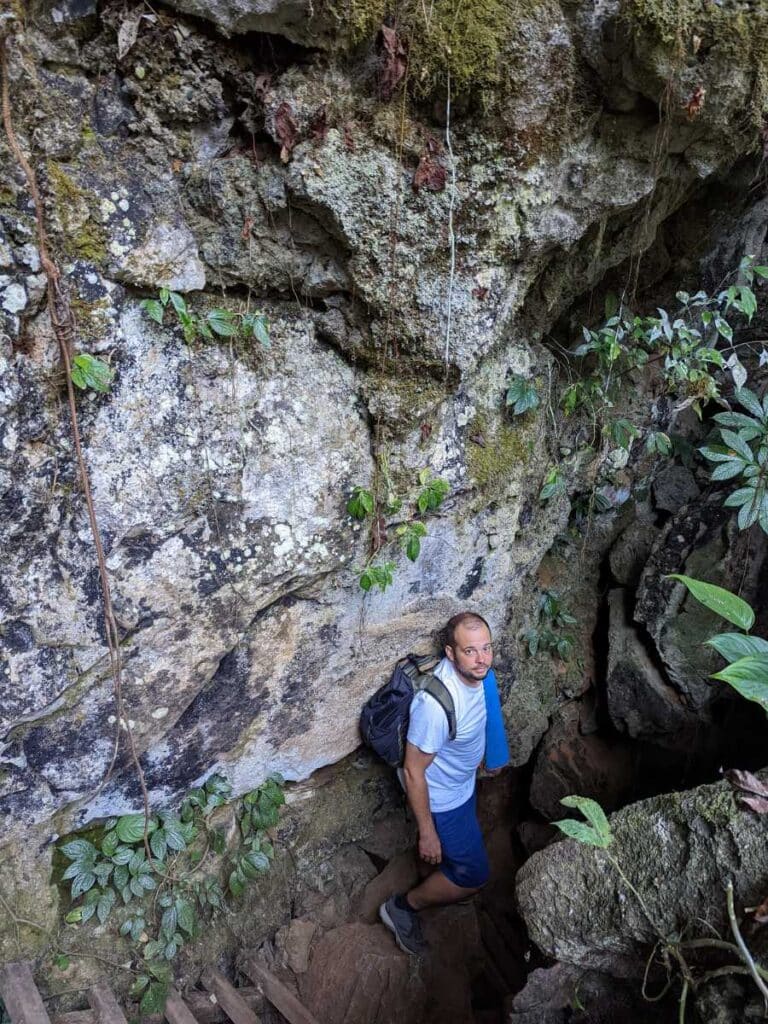 Que faire à Vang Vieng ? Partez explorer les grottes