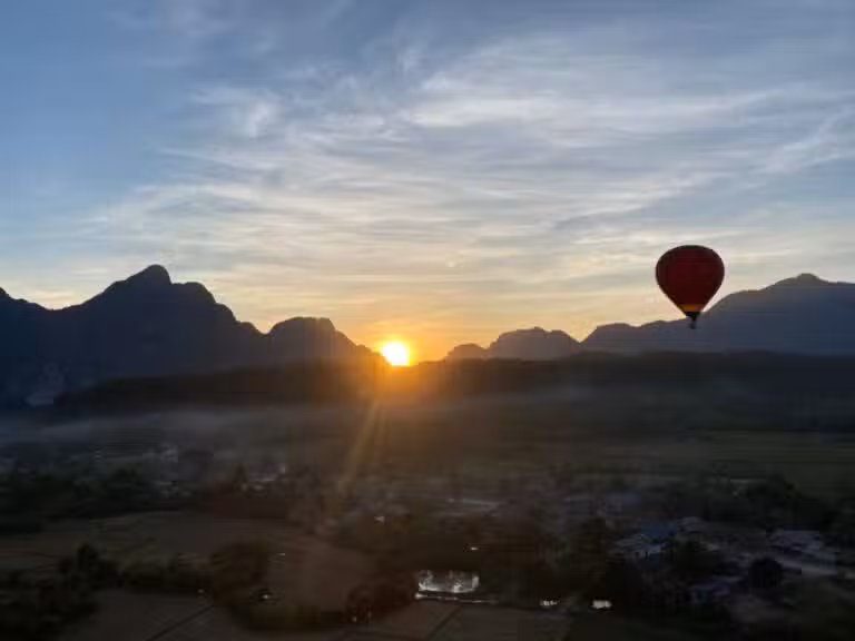 Coucher de soleil à Vang Vieng