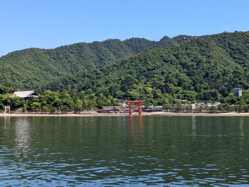 Miyajima vue depuis le ferry