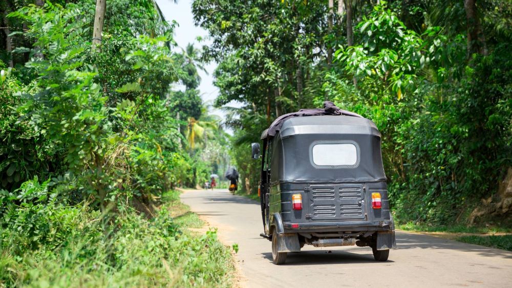 Se déplacer au Sri Lanka en tuk-tuk