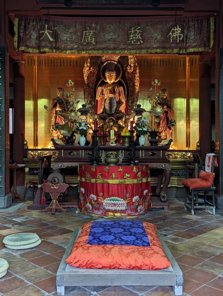 Que faire à Nagasaki ? Découvrir les temples chinois