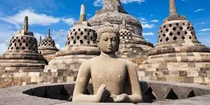 Guide complet pour visiter le Temple de Borobodur à Java en Indonésie