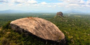 faut-il faire le Rocher du Lion ou le Rocher de Pidurangala ?